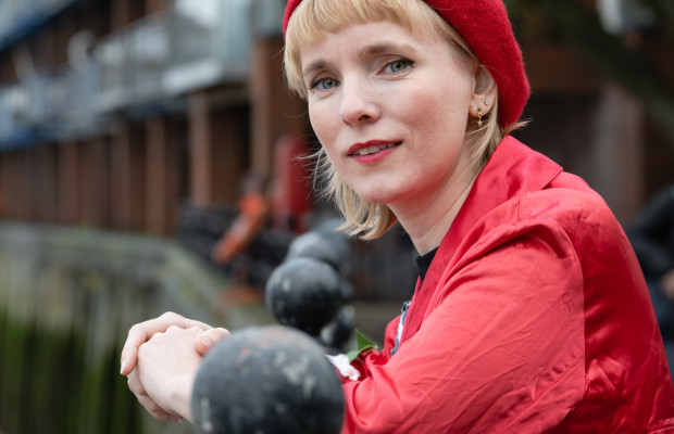 „Stiched up - globale Mode“ Online Vortrag und Diskussion mit Tansy Hoskins