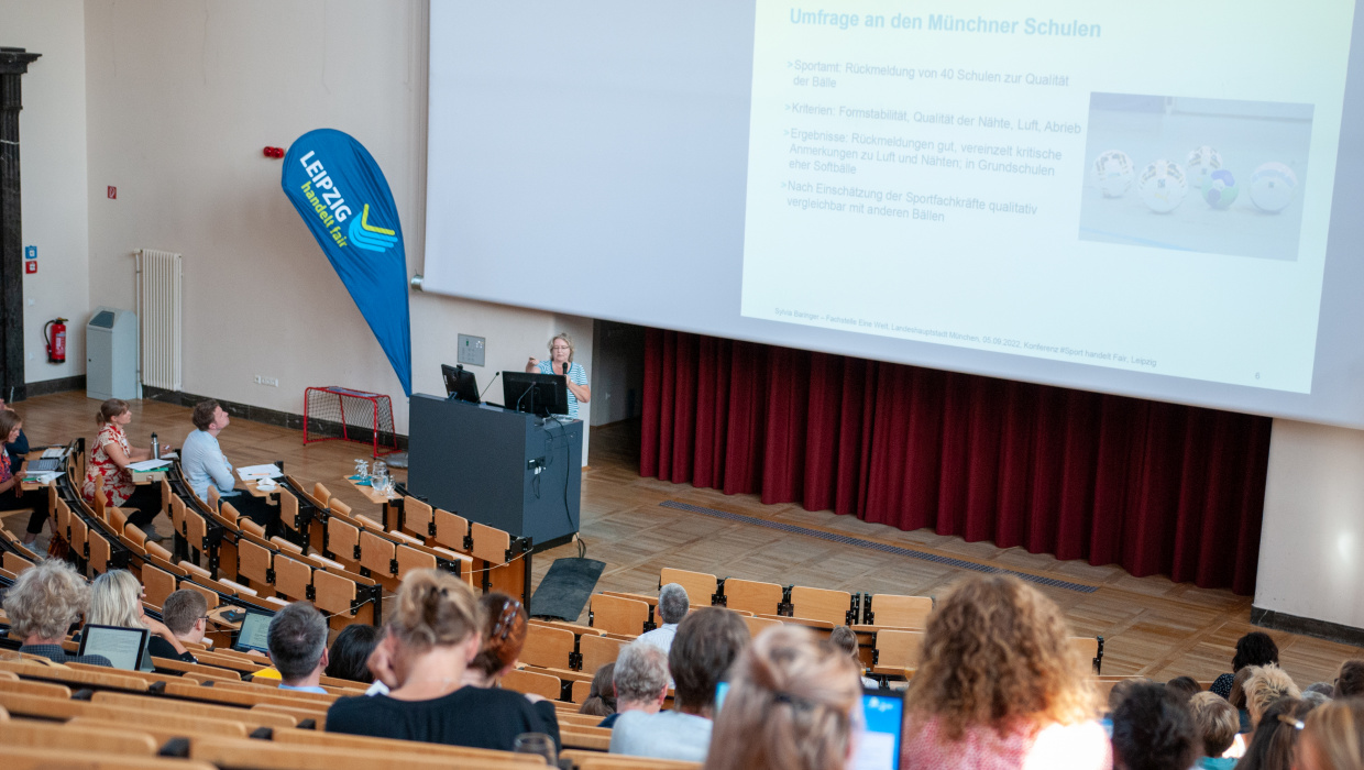 Blick in den Hörsaal der Konferenz